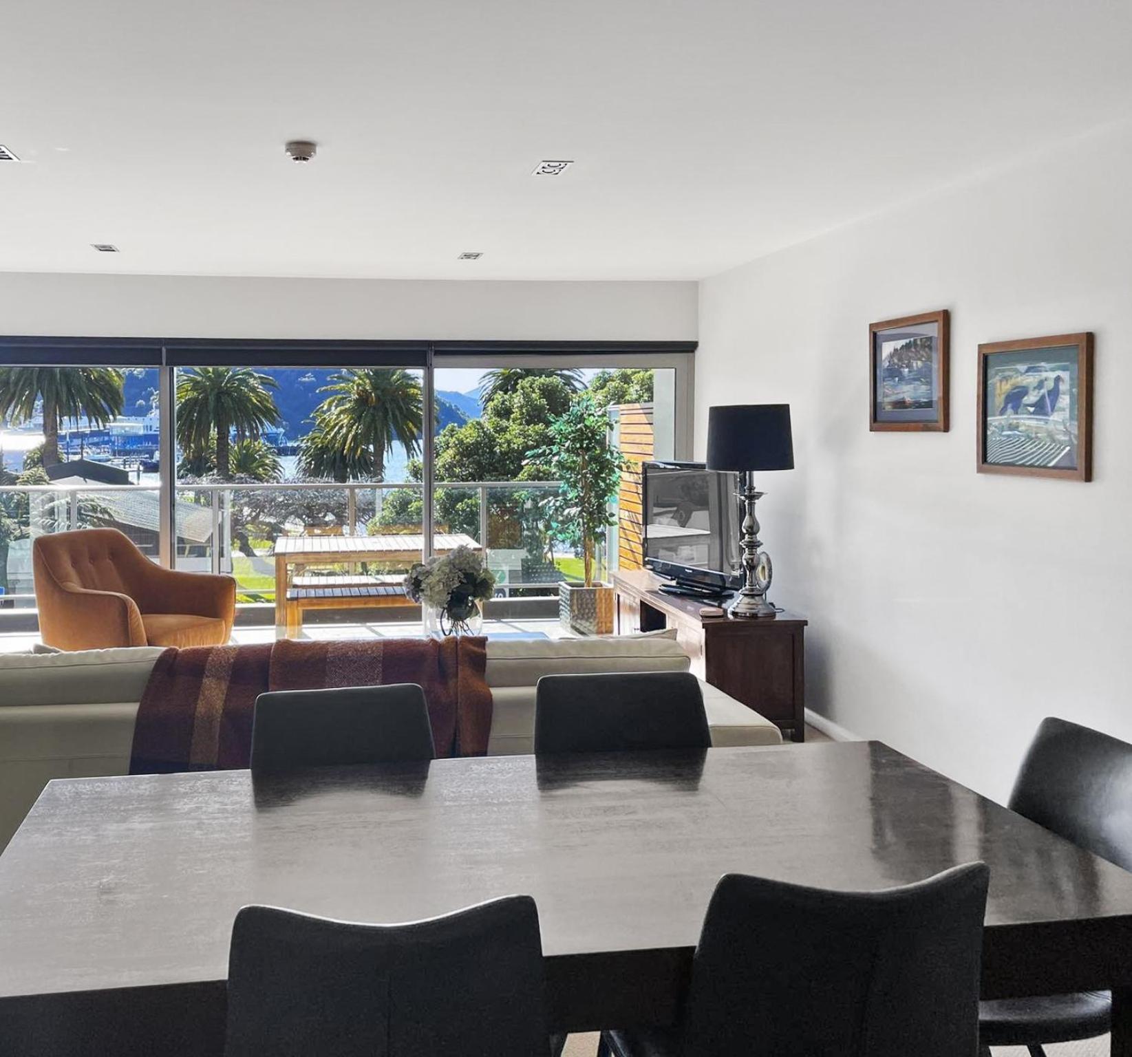Picton Waterfront Apartments Екстериор снимка