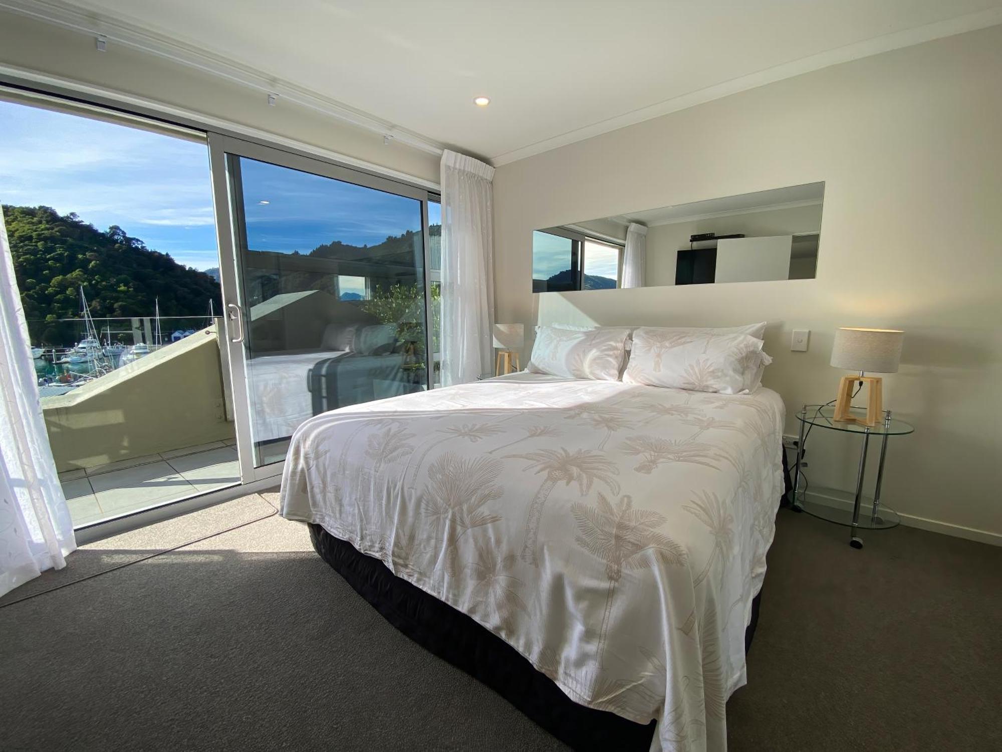 Picton Waterfront Apartments Стая снимка