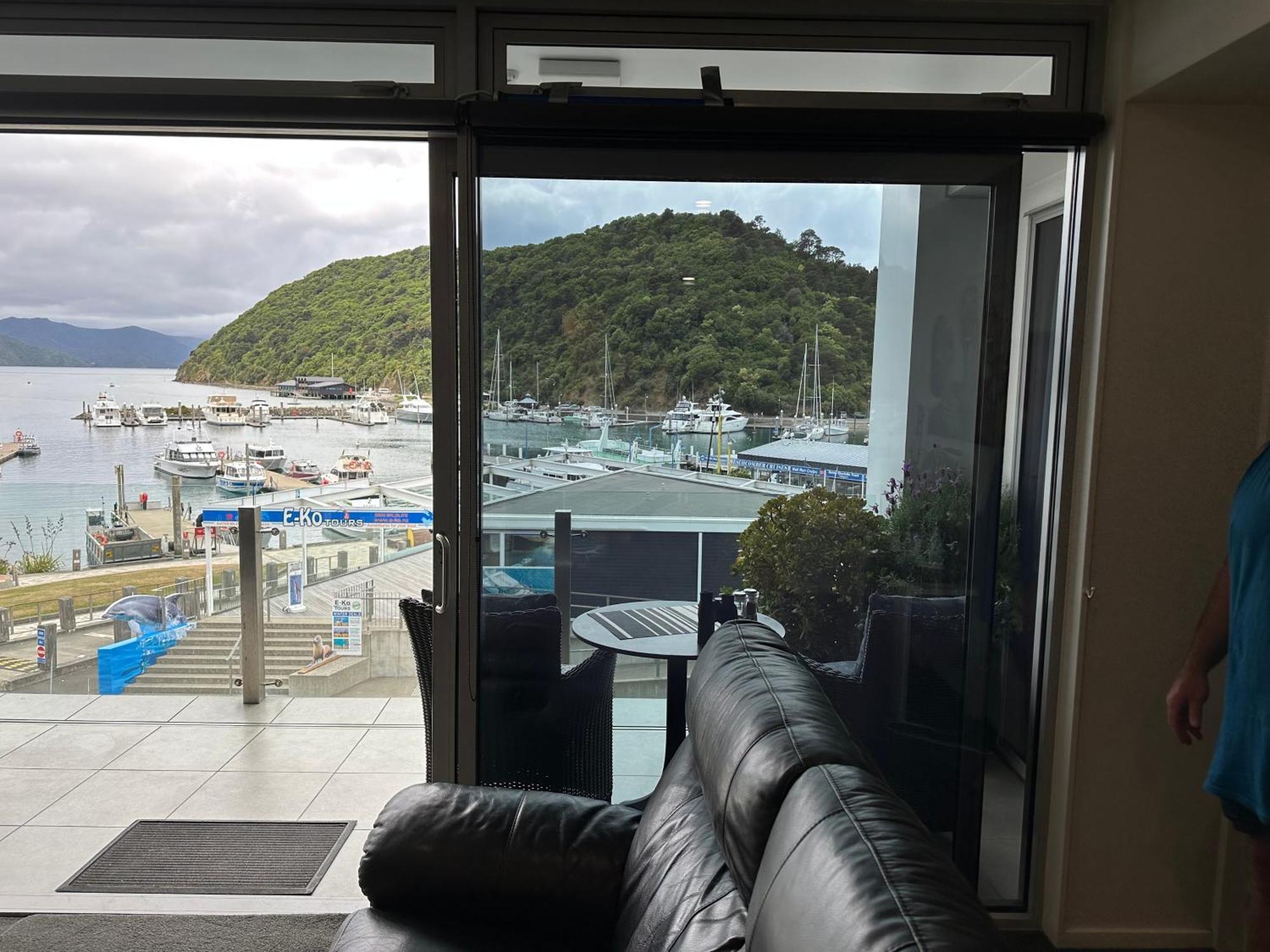 Picton Waterfront Apartments Екстериор снимка