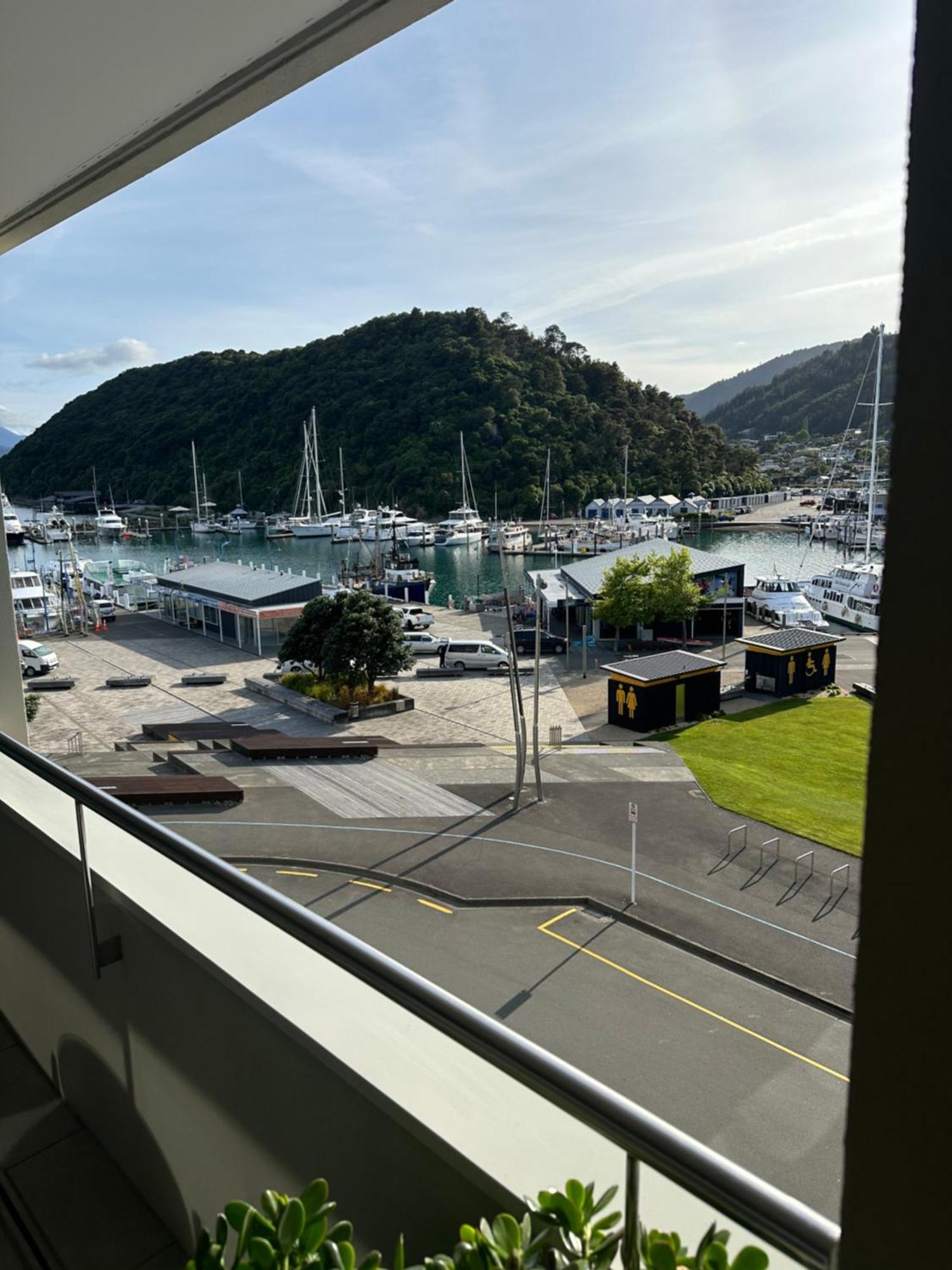 Picton Waterfront Apartments Екстериор снимка